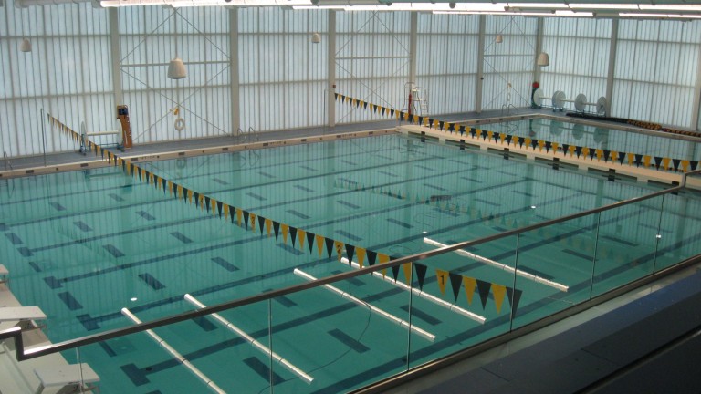 01-22-10 - Pool - 35 Meter End